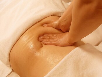 リンパ専門サロンアンドスクール ラヴェスト(LOVEST)/■腰のだるさ&むくみも強排出!