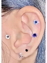 リノア鍼灸院(LINOA)/スワロフスキー耳つぼジュエリー