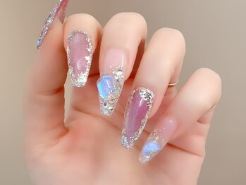 シェル ネイル(Cher nail)の写真/【オフ込ジェルワンカラーラメグラ¥4800/アート2本¥6000/4本¥6800】持込みデザインOK！パラジェル使用☆
