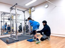 リプラス(Re+Plus)/リハビリ風景：アスリート