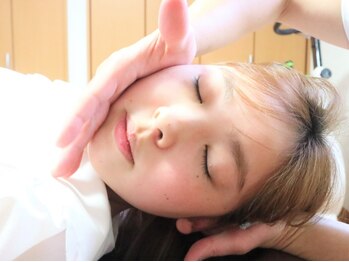 けんじ接骨院の写真/小顔になるのは当たり前☆小顔矯正×左右の歪み矯正≪ソフト施術で驚異の改善術！