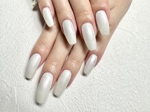 ジュリネイル(JULIE NAIL)/パールホワイト