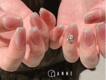 アンネ 梅田 GRACE店(ANNE)の写真/【大人気シンプル定額コース/¥7700】きらっと輝くセンス☆上品さを纏うネイルで指先を美しく♪