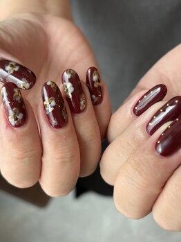 手描きアートが得意なサロン