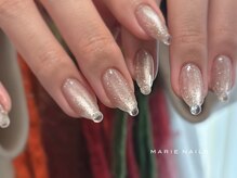 マリーネイルズ 表参道店(MARIE NAILS)/¥8,800 マグアート 0216a