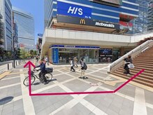 メンズ専門 ダンディースター大宮店/階段おりたらローソン横を直進