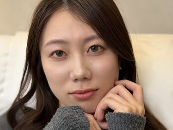 エミュ(e'mu)の写真/眉毛だけが浮いて見える方へ。骨格×自眉を活かした、作り込みすぎない自然で上品な眉毛をご提案