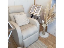 ノアネイル(Noanail)の雰囲気（フット席はリクライニングチェアでゆっくりお寛ぎ頂けます）