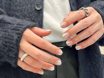 ネイルマン 新宿店(Nail Man)の写真/メンズネイルに抵抗のある女性からもウケのいい定額シンプルネイルを豊富にご用意♪ネイルケアも◎