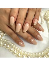 パダアット ヴァラネイル 天神南店(PADA at VALLANAIL)/ベージュネイル/ワンカラー