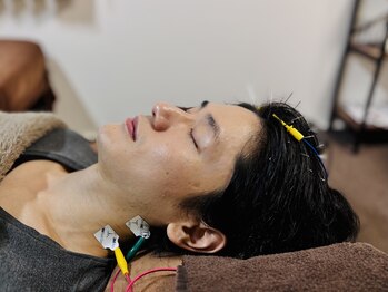 フラット(flat)/あたまの鍼で自律神経ケア