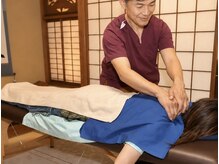 平和通りいわお鍼灸院の雰囲気(丁寧に施術いたします☆)