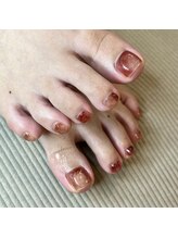リファインネイル(refinenail)/秋色もやもやフットネイル