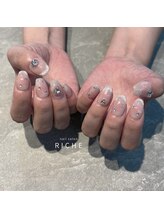 リッシュ(RICHE)/チークネイル