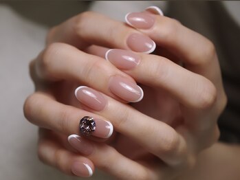 ソアネイル(SOAR NAIL)/ホワイトラインフレンチ