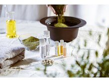 アローナ(Arona)/