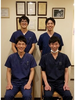 国立駅前カイロプラクティック/当院のスタッフ写真