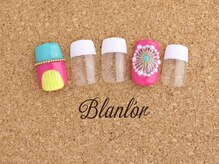 ネイルサロン ブランロール 三軒茶屋店(Blanl'or)/POPなブローチネイル♪