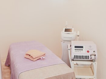 サロン ド モモ(salon de momo)/最新美容機器がぞくぞく！！