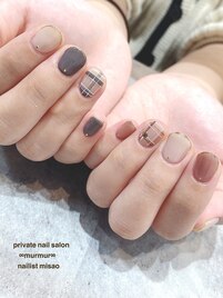 チェックネイル