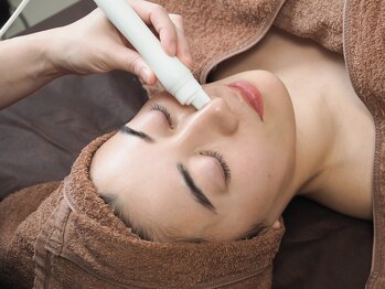 ソレラ(sorelle)/毛穴洗浄風景