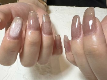 デューネイルスタジオ(dew nail studio)/マグネットラメフレンチ