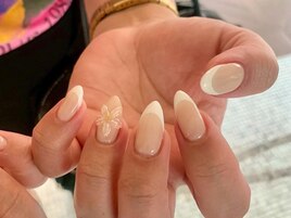 海外風白フレンチ￥9500