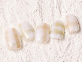 ゆるインクチェックネイル