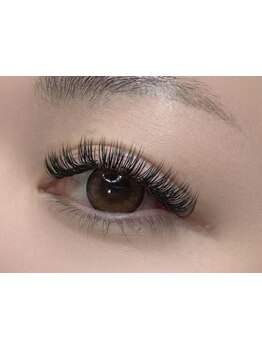 ボリュームのある目元にしたい