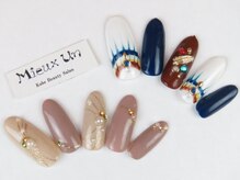 ミューアン(Mieux Un)/フェザーピーコック/曲線ライン