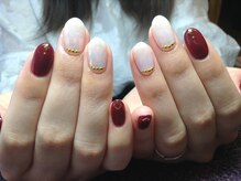 ラウト デコレーションアンドネイルサロン(Lauto Decoration&Nail Salon)/ホワイト＆ボルドーネイル