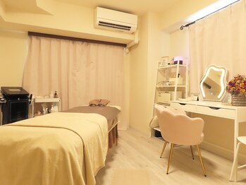 フルール(FLEUR)の写真/歴20年以上のベテランオーナーが一人一人に合わせて施術をご提案いたします◎お気軽にご来店ください！