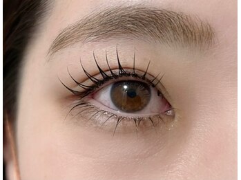 アトラ(Atora)の写真/【自まつげに最小限の負担と持ちのいい施術♪】時短で施術を受けたい方や自まつ毛が短い方にもオススメ♪