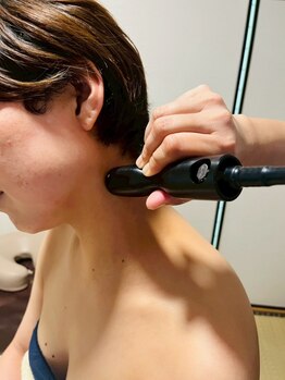 かつらぎ接骨院の写真/プロが厳選筋膜リリースマシン「メディセル」でマッサージではほぐしきれないガンコな首肩コリもスッキリ☆