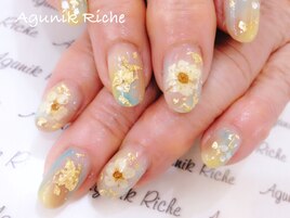 【押し花ネイル】