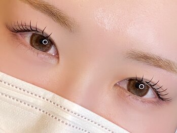 ルース(LUZ)の写真/丁寧×高技術でモチも◎パリジェンヌ/LEDマツエクどちらも対応可能◎ぱっちり目元でかわいい自分に♪