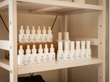 フルール(flu-lu)の雰囲気(フェイシャルでは、お悩みに合わせて植物エキス原料を調合)