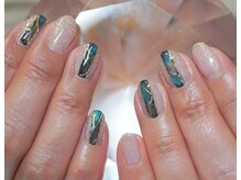 大人女性にも満足して頂けるプライベートサロン。アート相談OK！