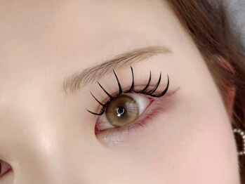 エヌズネイルサロン(N's)の写真/【次世代LEDエクステ導入】圧倒的な持続力×華やかさで、360度どこから見ても美しい理想の目元を演出♪