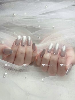 ミハナ(MIHANA )/ラメグラデーションでデザイン