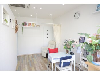 アンスリール(un sourire)/ネイルスペース