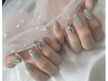 ビジューネイルズ 西川口店(bijou nails)/シンプル月ネイル