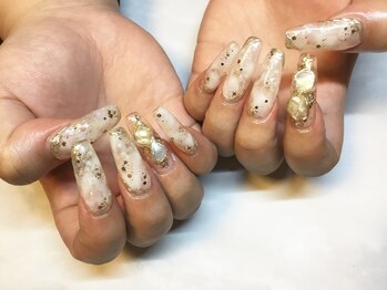 ラウト デコレーションアンドネイルサロン(Lauto Decoration&Nail Salon)/ホワイトニュアンススカルプ