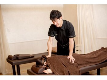 六花整体院 天神店/猫背矯正