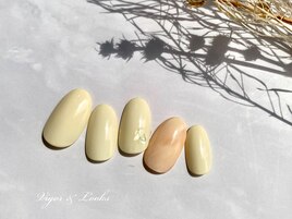 シンプル　ペールイエロー