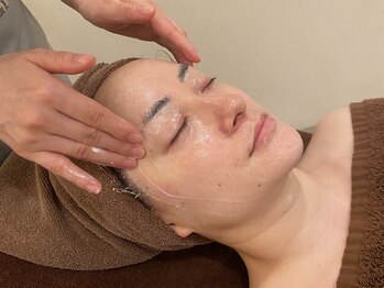 シーボンビューティーオアシス 銀座店(C’BON Beauty Oasis)/東洋式美顔マッサージ