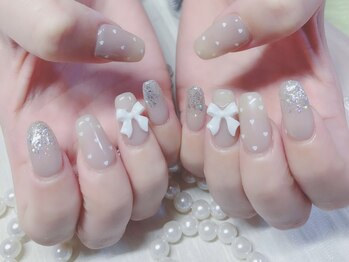 キラキラネイル 川口 南鳩ヶ谷店/可愛いリボンとハート