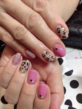 メグ ネイル(megu)/