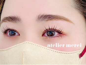 アトリエメルシー 青葉台(atelier merci)の写真/ヒト幹細胞トリートメント付き【まつ毛パーマ&アイブロウ¥10560】セットでお得♪時短美容にも◎[青葉台]