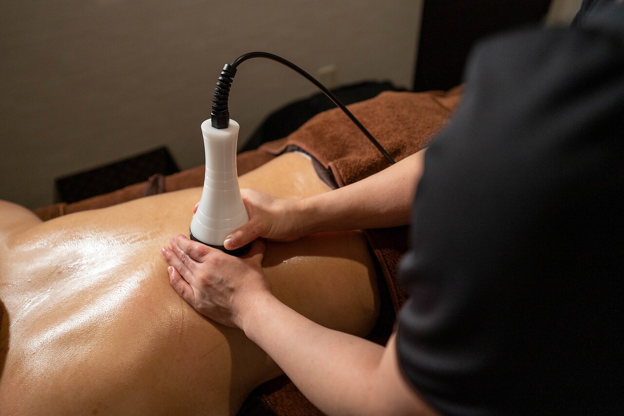 【人気No1☆】全身まるごと５種類痩身脂肪撃退コース6回体験\33,000→\8,800
